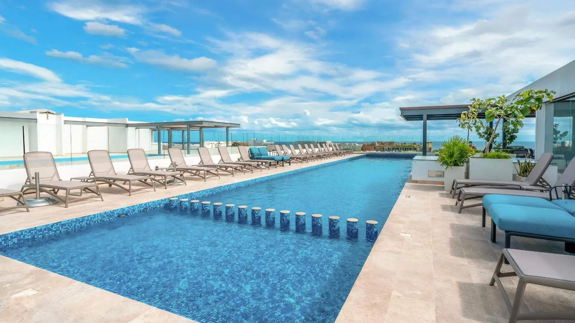 2 Bedroom Condo In The Central Area Of Playa Del Carmen - At Ipana Condos Ipanema 504 Apartamento